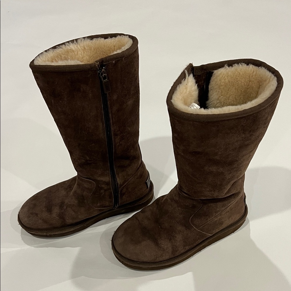 UGG Tan Suede Boots with Cream Shearling size 5